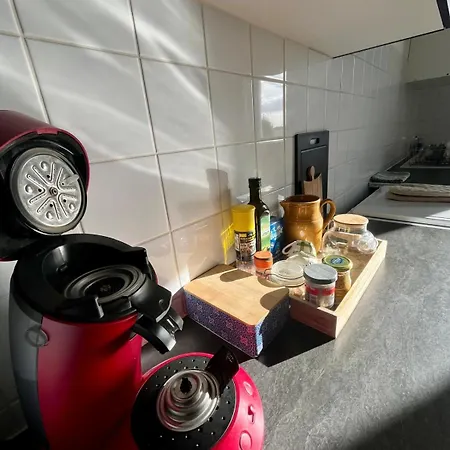 Jolie Maison De Village Au Calme Avec Terrasse Apartman *